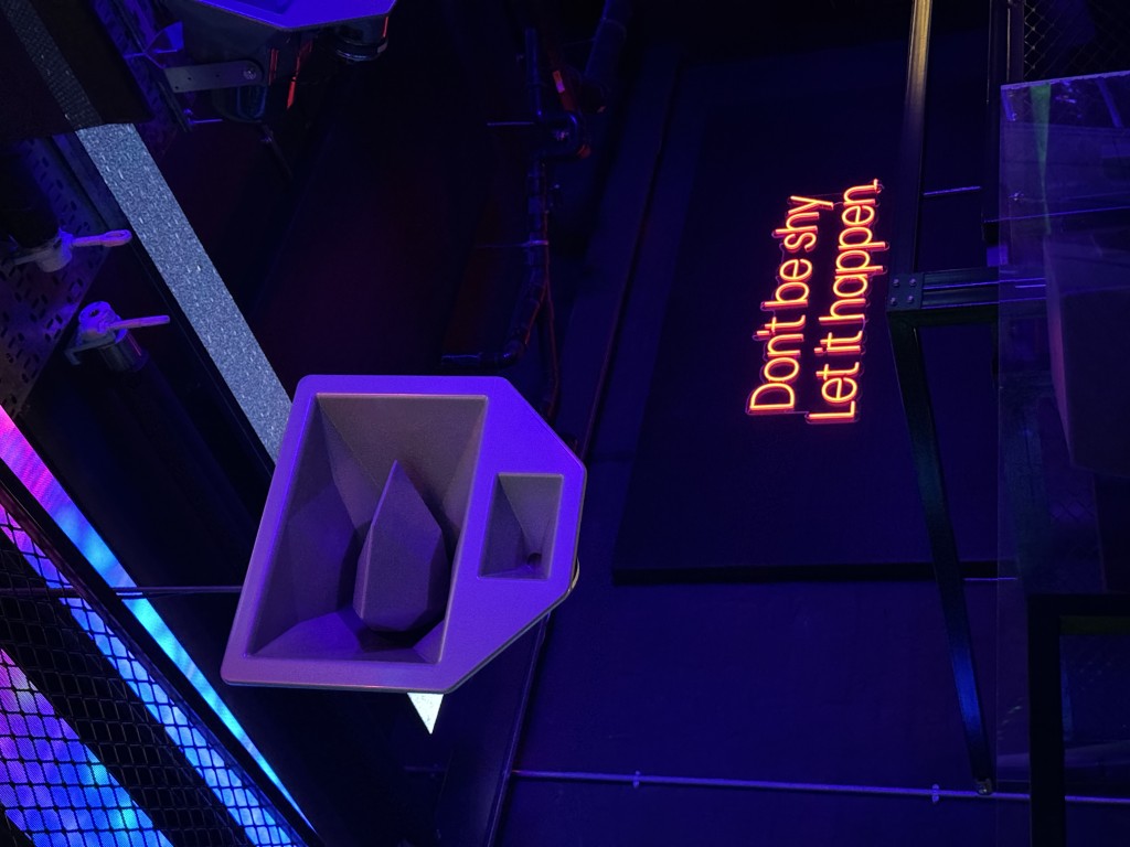 High-End Club Acoustic Installation